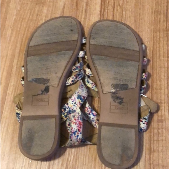 Toms Youth Paint Splatter Sandals - Picture 4 of 6